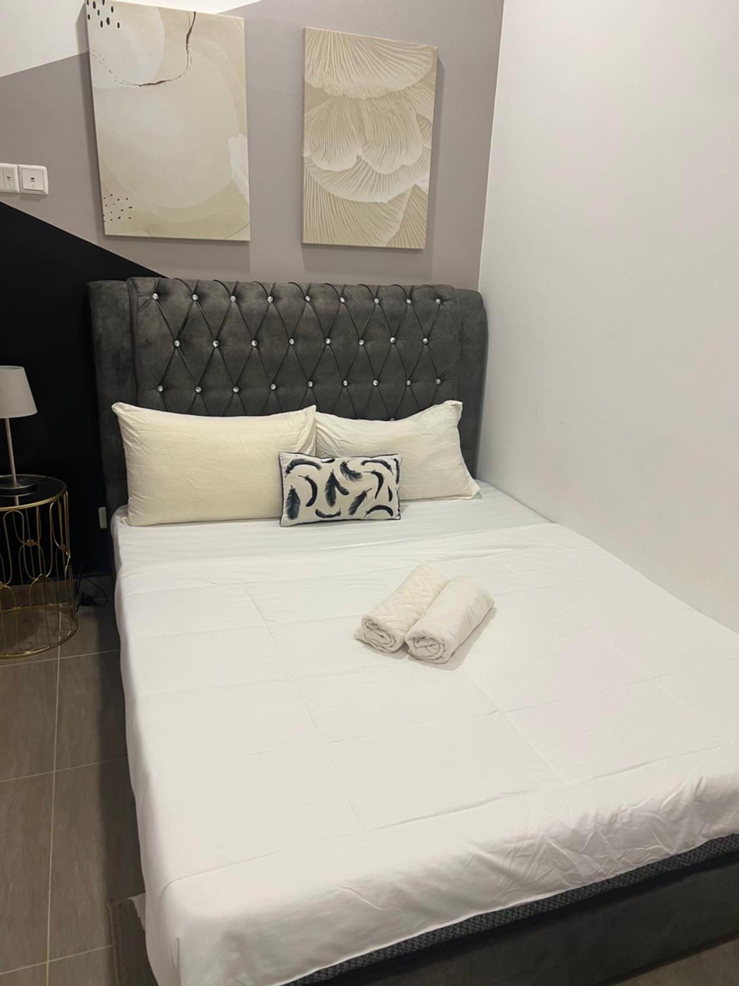 Rizz Residence Troika Kb Kota Bharu Bagian luar foto