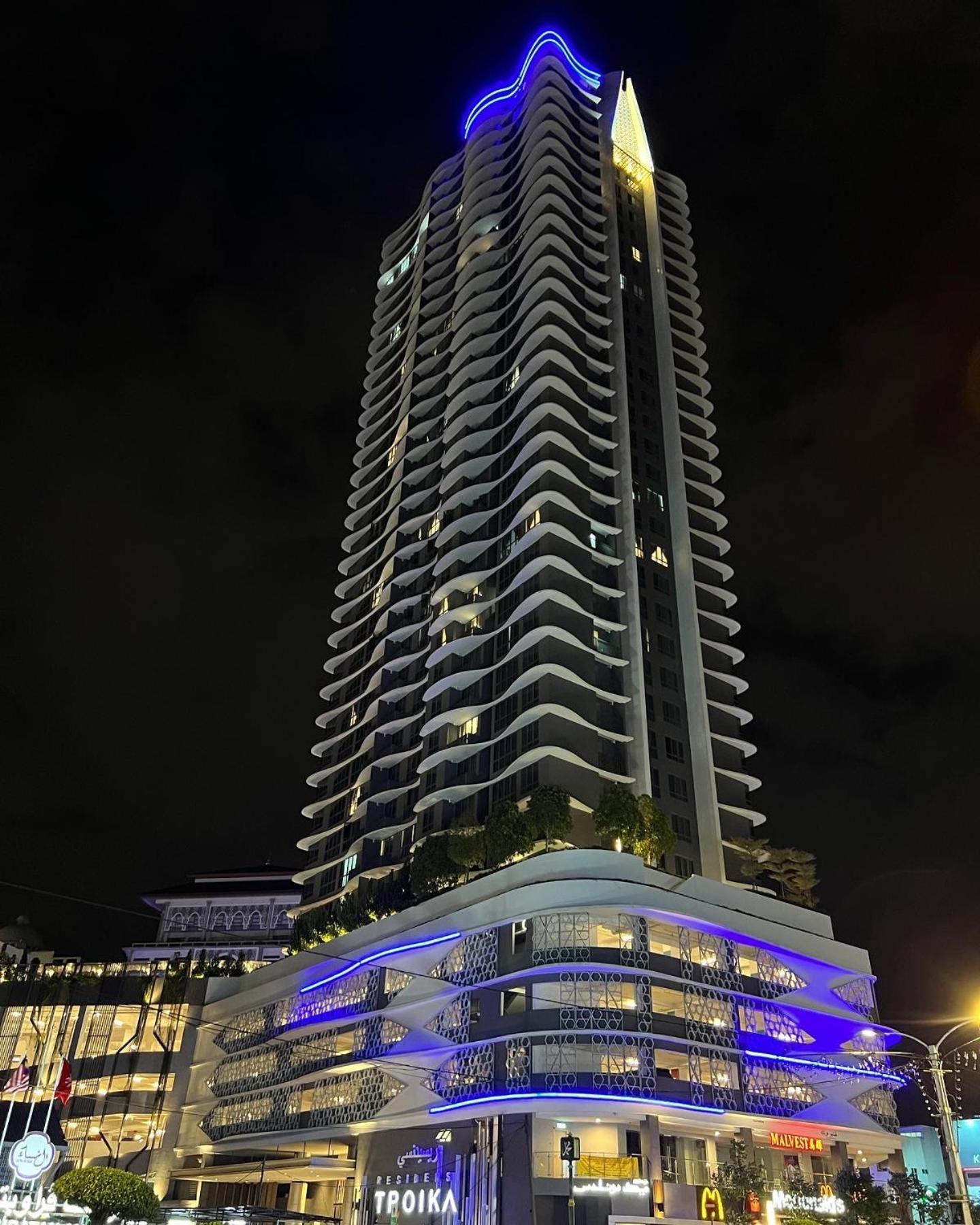 Rizz Residence Troika Kb Kota Bharu Bagian luar foto